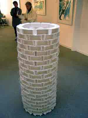 'Biscuit' bij galerie Kdns (2003)